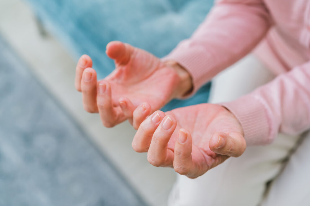 手足に力が入らない、麻痺…このような症状はありませんか？